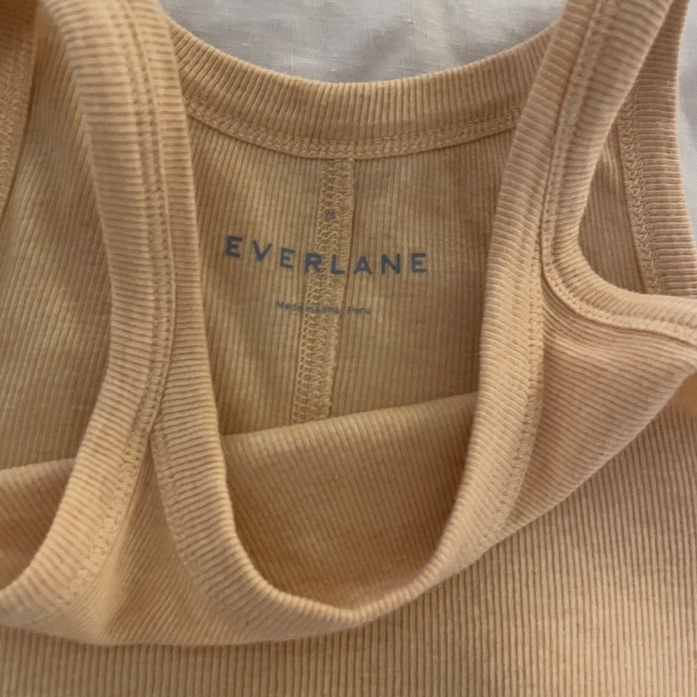 EVERLANE Racerback Tank (in Sherbet)